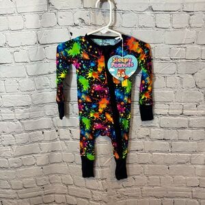 Sleepy Peanuts Paint Splatter Bamboo Zippie